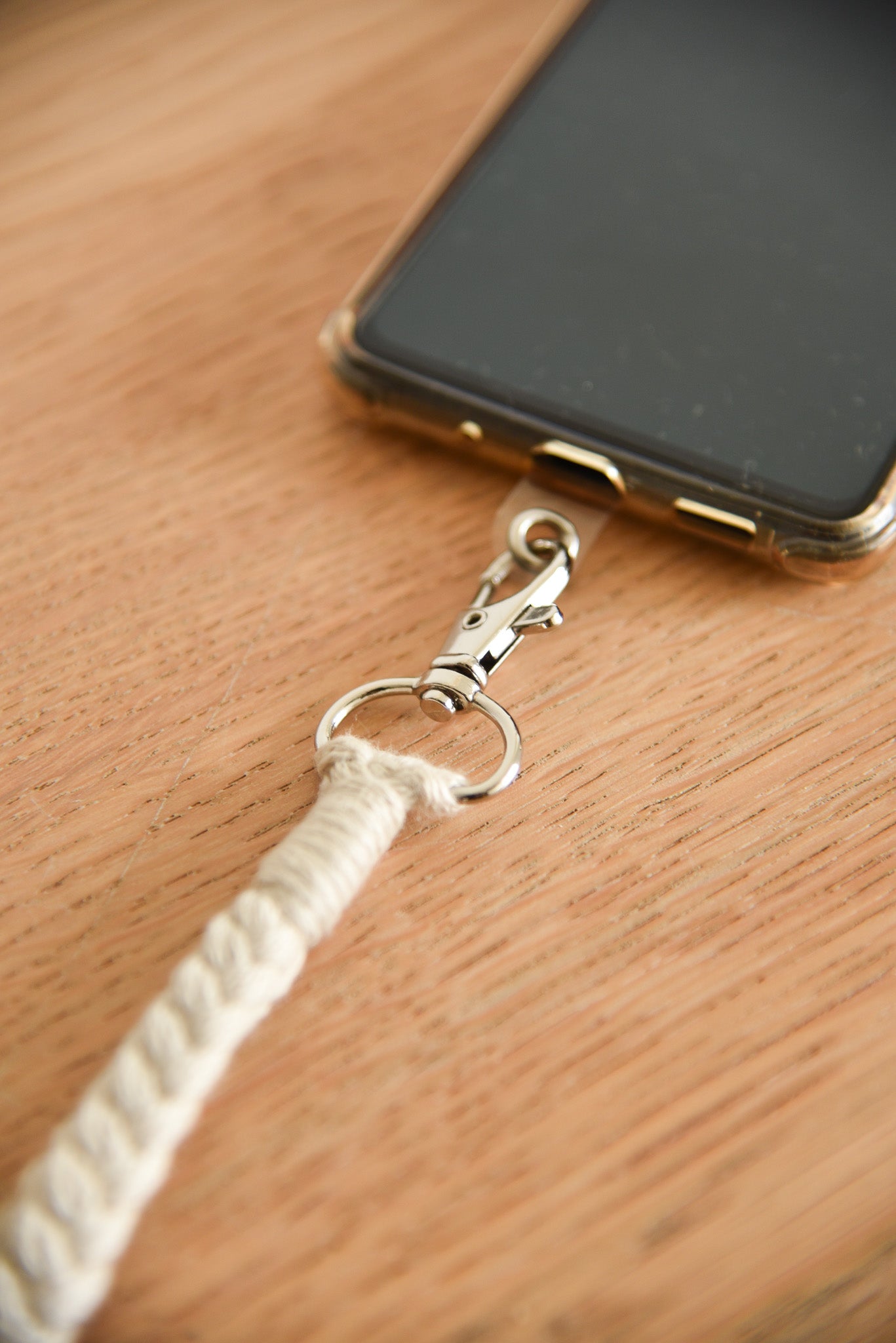 Collier attache téléphone petit